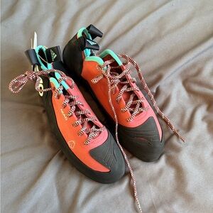 Adidas Five Ten Niad Lace W Climbing Shoes